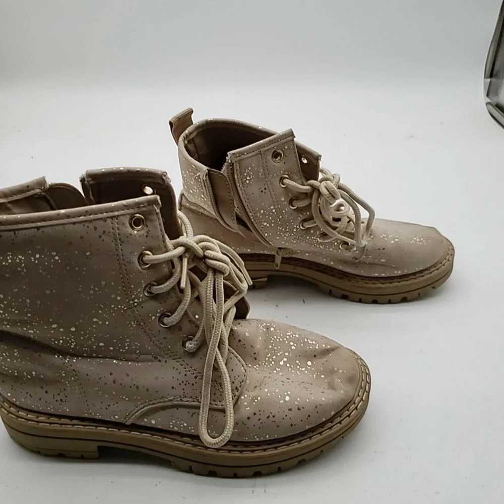 Elia Shoes Kids Size 3 Beige Speckled Combat Ankle Boots Lace Up Zip Lined